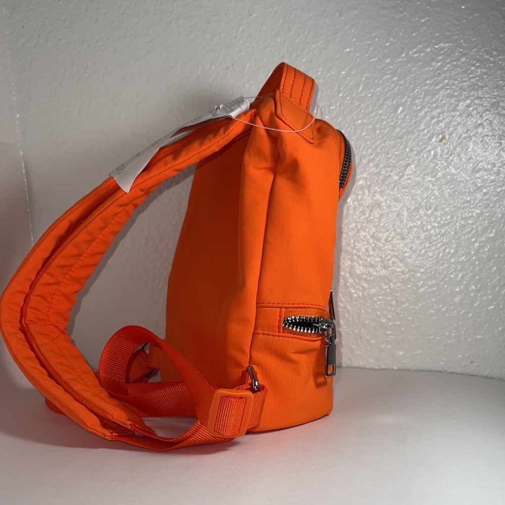 INC Mini backpack - Picture 3 of 7